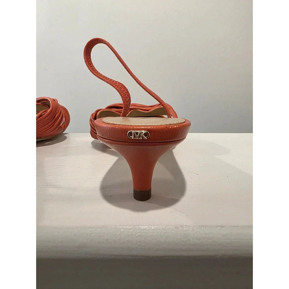 Women's sz 6 M Michael Kors Alessia Kitten Sandals Orange Leather Slingback